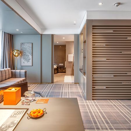 Hotel Indigo Shanghai Jing'An By Ihg מראה חיצוני תמונה